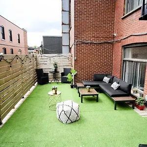 https://m11-modern-comfy-studio-wac-in-plateaumile-end.hotels-in-montreal.org